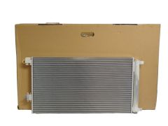 Condensator aer condiționat Nou Original 921004366R Dacia