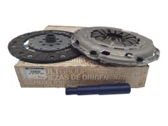 Kit ambreiaj Nou Original 302055884R Renault Dacia