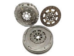 Volanta cu masă dublă + ambreiaj 7701478942 LUK 7701476589 2.0DCI Renault