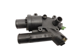 Carcasă Termostat 1336Z4 9657182080 2.2HDi TD4 TDCI Citroen Peugeot Ford