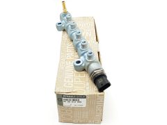 Rampă de Injecție Original Master II Movano Trafic 2.5 dCi 8200613066
