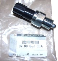 Senzor Marșarier Nou Original 320066J00A Renault