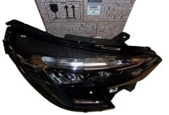 Far Dreapta Nou Original 260100902R Renault Clio 5