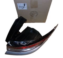 Far Dreapta Spate Original 9833591080 Citroen DS3 Crossback