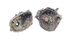 Carcasă Cutie Viteze TL4A045 7701700589 1.5 dci Renault Laguna 3